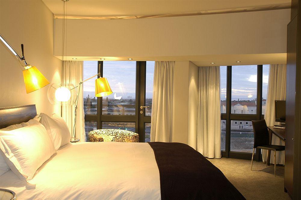 Colosseum Hotel Cape Town Exterior photo